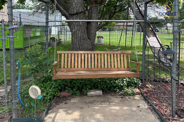Outdoor furniture handled through a professional estate auction in Amarillo